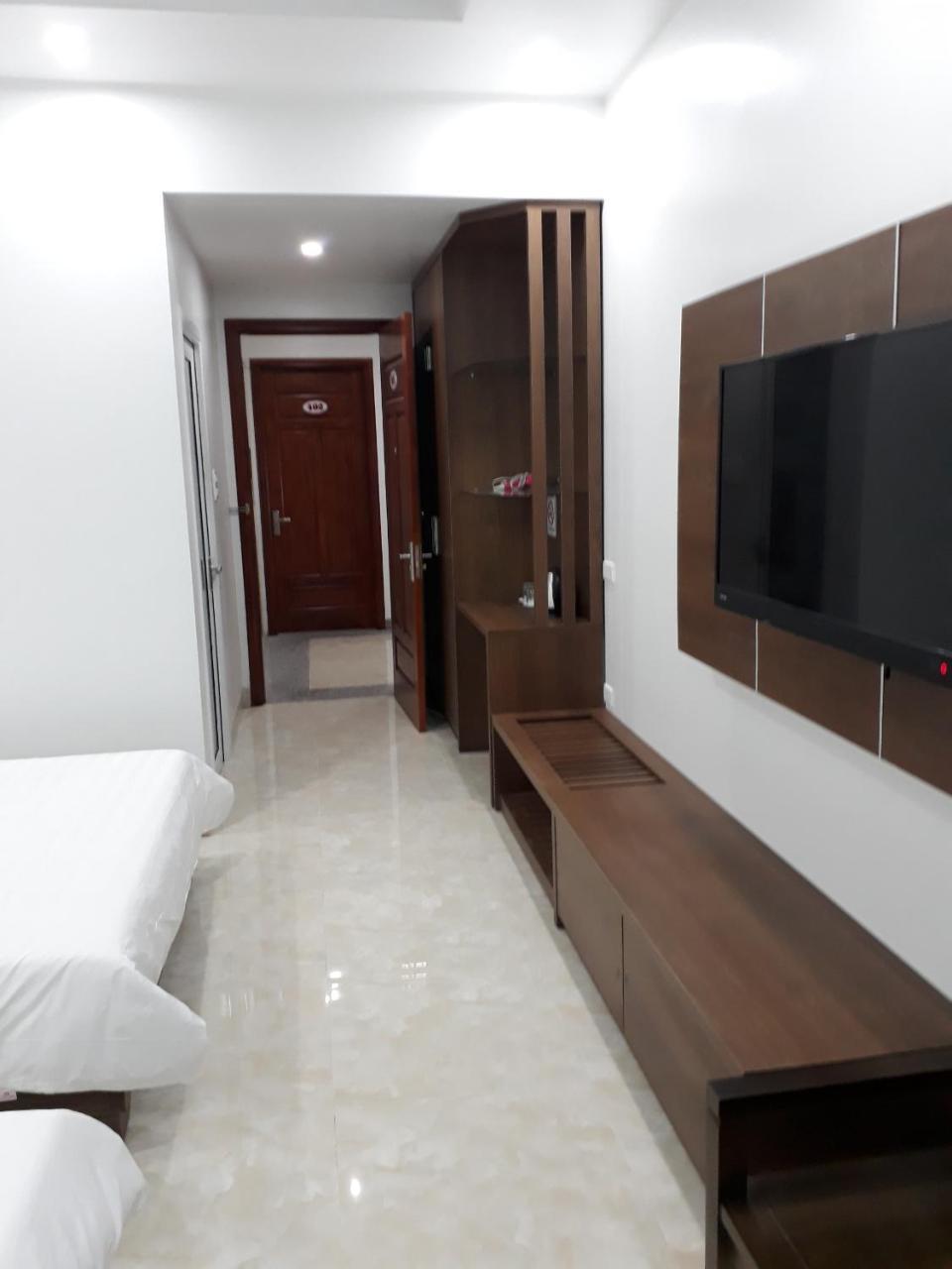 Toan Phuong Hostel Ha Long Esterno foto